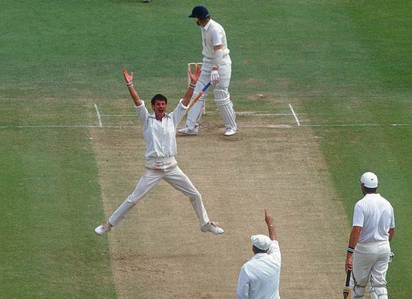 Richard Hadlee sacrifices a record 10-wicket haul