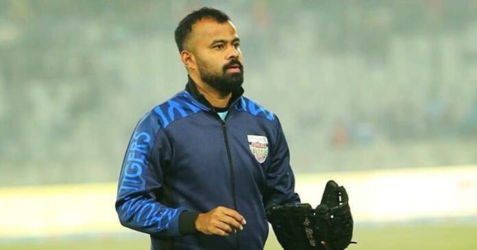 Who is Saurabh Walkar who joined New Zealand cricket team for World Cup 2023